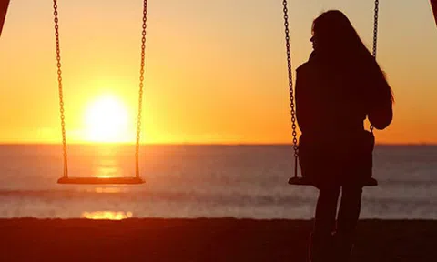 Đôi khi một mình vẫn ổn, đơn độc cũng tốt, miễn là an yên