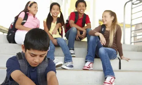 Giúp con vượt qua giai đoạn `ổi ương`, hay so sánh và tự gây áp lực