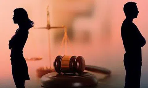 Chồng ngoại tình, nhưng bố mẹ chồng lại đổ lỗi cho tôi