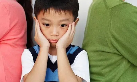 10 sai lầm của cha mẹ sau ly hôn có thể hủy hoại con
