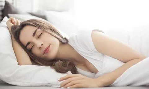 Có 5 triệu chứng này khi ngủ, bạn đang gặp vấn đề về sức khỏe