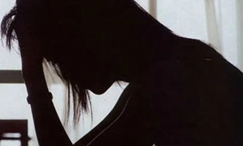 Ở nhà phục vụ chồng con còn bị coi thường vì không kiếm ra tiền