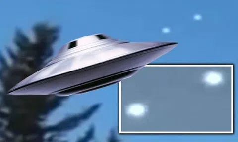 Rộ tin xuất hiện cặp tàu vũ trụ ngoài hành tinh trên bầu trời New York