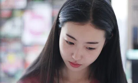 Người yêu quan tâm nên hay gọi điện hỏi “em đang ở đâu”?