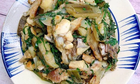 Ếch xào chuối thịt ba chỉ cho ông xã lai rai ngon tuyệt cú mèo