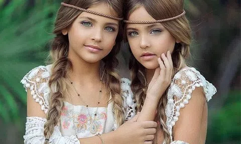 Mới 9 tuổi, cặp song sinh đẹp nhất thế giới đã kiếm được hàng triệu đô la mỗi năm