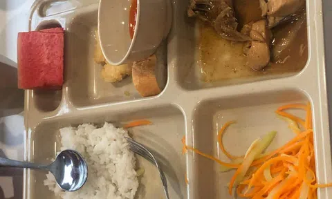 Học sinh lại đau bụng, nôn ói sau khi ăn trưa tại trường quốc tế Việt Úc