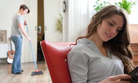 Vợ quá ham kiếm tiền mà bỏ bê chăm sóc gia đình