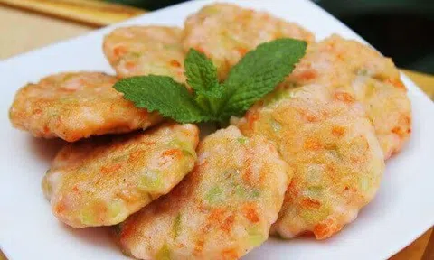 Muốn ghi điểm với mẹ chồng tương lai đừng ngại vào bếp làm món tôm giòn rụm này