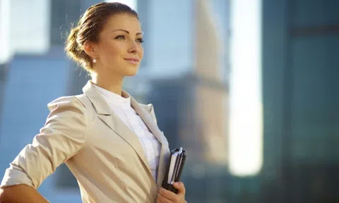 Áp lực với Phụ nữ hiện đại bởi không phải việc gì cũng dễ như \"ăn kẹo\"