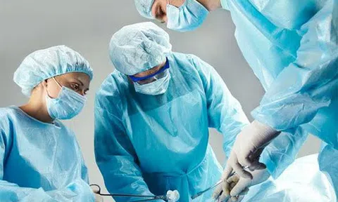 Sốc phản vệ dẫn đến sự cố đáng tiếc tại bệnh viện thẩm mỹ 