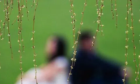 Tôi và chồng ly hôn nhưng vẫn sống chung nhà