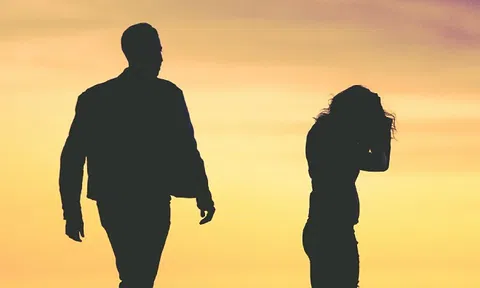 Trên đời này, mọi thứ thái quá đều không tốt, ngay cả với tình yêu