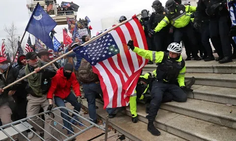 Bộ Tư pháp Mỹ truy tố hơn 300 người trong cuộc bạo động ở trụ sở Quốc hội