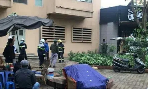 Hà Nội: Rơi từ tầng 9 chung cư xuống mái tôn, nữ sinh tử vong