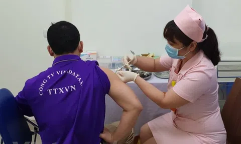 Sau tiêm vắc-xin COVIVAC phòng COVID-19, sức khỏe của 6 tình nguyện viên ra sao?