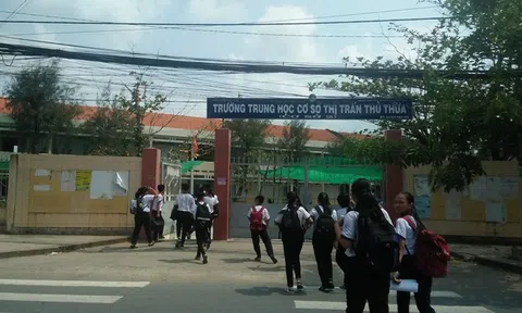 Tức giận vì con bị đánh, cha mẹ dẫn người xông vào trường "trả thù" giúp con