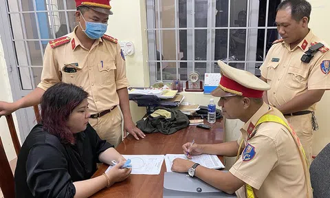 "Nữ quái" đến nhà bạn mới quen chơi tiện tay bắt cóc cháu bé 27 ngày tuổi