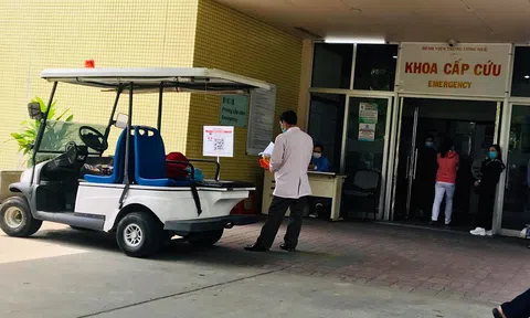 Bình gas mini phát nổ tại cuộc thi nấu ăn, 4 nữ sinh bị bỏng