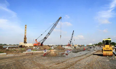 TP. HCM: Hàng trăm dự án nhà ở nguy cơ “tắc” và những cảnh báo