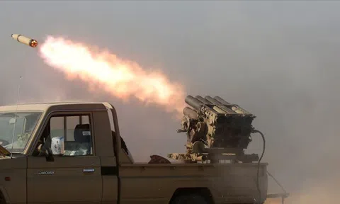 Căn cứ không quân Mỹ tại Iraq bị tấn công dữ dội bằng tên lửa