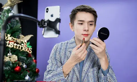 Bùng nổ bán hàng livestream: Làm 1 ngày bằng trung tâm thương mại bán 1 năm