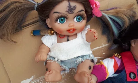 Tạm giữ 71 búp bê nghi là Kumanthong