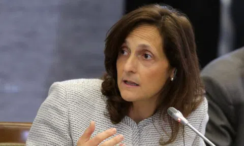 Lần đầu tiên trong lịch sử, hãng thông tấn Reuters có tổng biên tập nữ