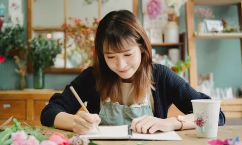 Cô gái lập di chúc để lại hết tiền tiết kiệm cho mối tình đầu