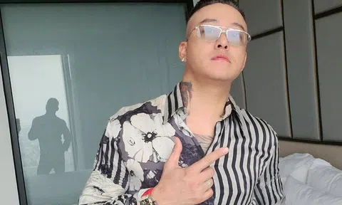 Tuấn Hưng đáp trả cực chất khi bị mấy người 'sinh ra ở vạch đích' dạy đời