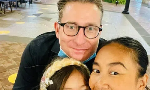 Đoan Trang bắt đầu cuộc sống mới ở Singapore