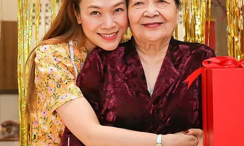 Sao Việt tri ân mẹ