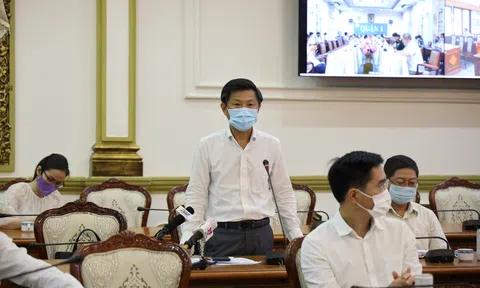TP.HCM họp khẩn sau phát hiện chuỗi lây nhiễm mới