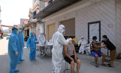 Bắc Giang phát hiện 98 người dương tính SARS-CoV-2 qua xét nghiệm nhanh