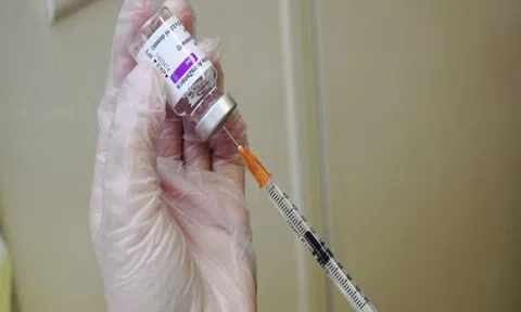 Khuyến khích các doanh nghiệp, địa phương nhập khẩu vaccine phòng Covid-19