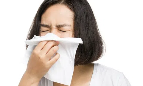 Giúp bạn phân biệt cảm lạnh, cúm và COVID-19