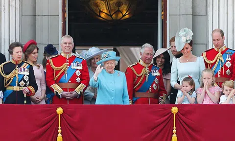 Con gái Meghan 'sẽ ra mắt trong Đại lễ mừng 70 năm trị vì của Nữ hoàng'