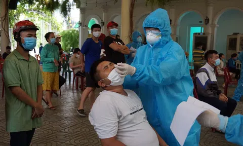TP.HCM: Phong tỏa một chung cư vì F3 thành F0