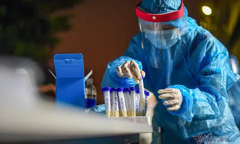 TP.HCM thêm 11 ca nhiễm COVID-19, có 2 người phát hiện khi đi khám bệnh, chưa rõ nguồn lây