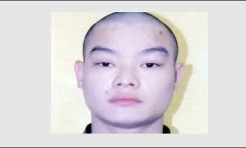 Đối tượng trốn lệnh truy nã bị bắt khi đi hát karaoke "chui"