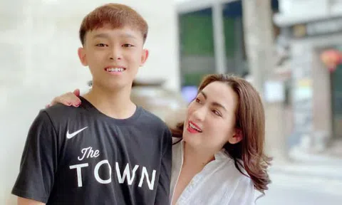 Phi Nhung bất ngờ khóa trang cá nhân sau tuyên bố trả lại tiền cát xê cho con nuôi Hồ Văn Cường