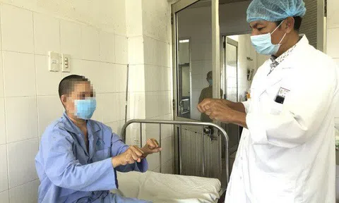 Đau đầu suốt hơn 3 tháng, đi viện khám mới biết bị u não