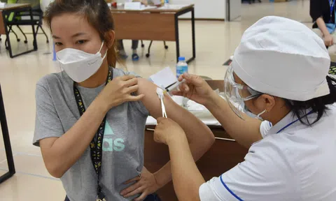 Việt Nam đã tiêm gần 2,5 triệu mũi vắc-xin