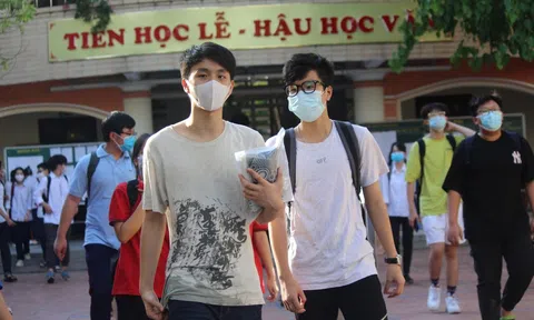 Bắc Giang rà soát thí sinh diện "F", tiêm vaccine cho giáo viên coi thi tốt nghiệp THPT