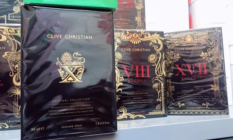 Đột kích shop nước hoa lớn ở Hà Nội, thu giữ hàng nghìn lọ Gucci, Dior