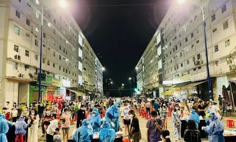 Bình Dương: Hơn 400 ca nhiễm Covid-19, "thần tốc" lấy mẫu 4.000 dân trong đêm