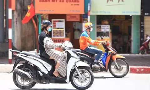 Dự báo thời tiết 2/7: Hà Nội tiếp tục nắng nóng, nhiệt độ cao nhất 38 độ C