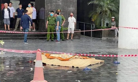 Hà Nội: Cháu bé 5 tuổi rơi từ tầng 11 chung cư xuống tử vong