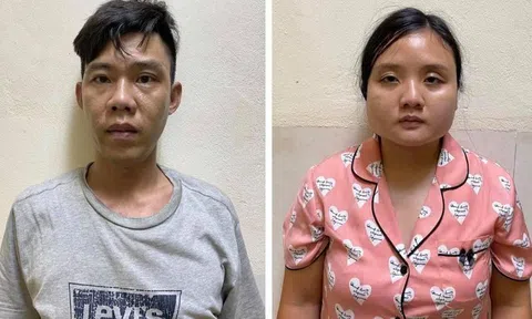 Tạm giữ cặp đôi trồng cần sa trên mái nhà, khi thu hoạch treo đầy trong tủ quần áo