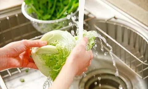 Rau củ mất chất, có nguy cơ gây ung thư vì 10 sai lầm khi chế biến